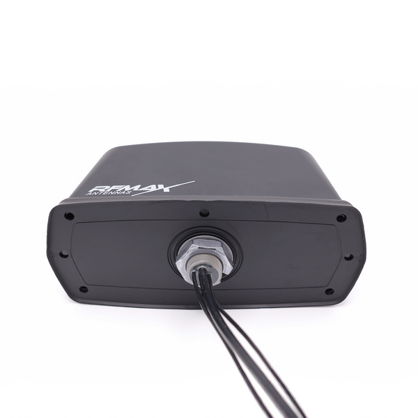 Low profile all-in-1 (VHF/UHF/P25 + WiFi + GPS) 