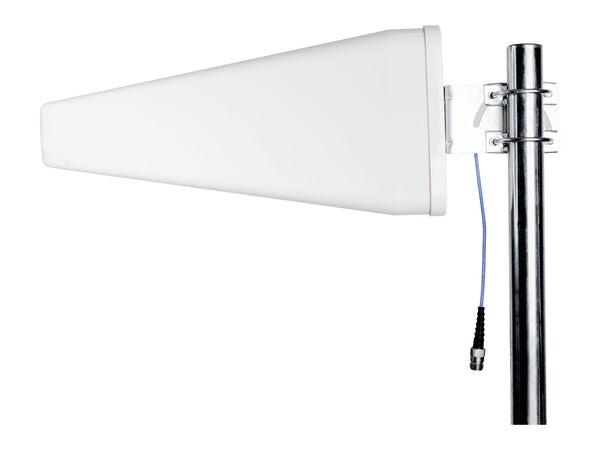 Log Periodic Yagi Antenna for 5G/LTE, 617-7125 MHz
