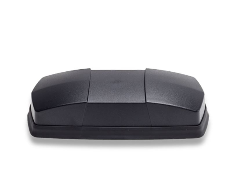 3-in-1 Multi-Band Antenna for In-Vehicle Cellular Routers